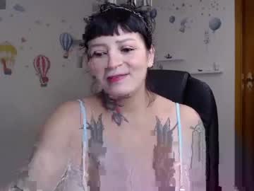 [18-02-24] catalina_br0wn_ public show from Chaturbate.com