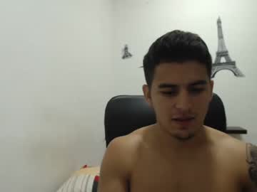 [25-04-22] therich_hot public webcam from Chaturbate.com