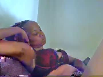 [30-12-23] _queen_s private webcam from Chaturbate