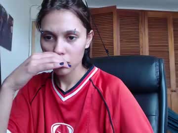 [18-04-22] amyviolet_ record premium show from Chaturbate.com