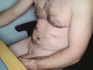 [01-02-24] hornyguy835 public webcam from Chaturbate