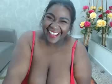 [01-04-22] kimberly_toro public show from Chaturbate.com