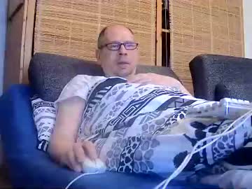 [13-01-24] gman_70 private show video from Chaturbate