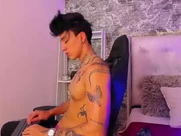[10-12-22] justin_fuller01 chaturbate video with dildo
