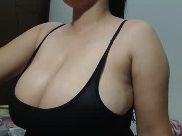 [01-07-23] marcelaxx2324 record public show from Chaturbate.com