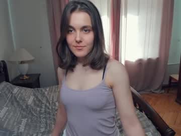 kaylamilash chaturbate