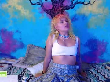 [06-01-23] badeyes_crazylilgoat record webcam video from Chaturbate