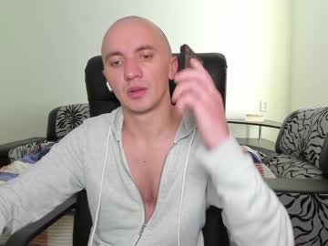 [22-03-23] bald_brawler record show with toys from Chaturbate.com
