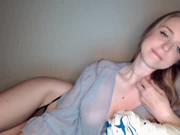 [30-09-23] fair_blueberry record public webcam from Chaturbate