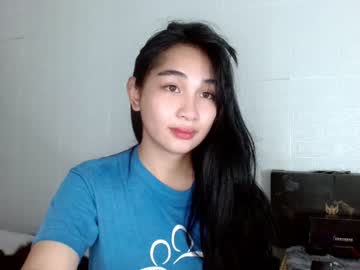 [26-11-23] sweetlilly_18 record video with dildo from Chaturbate