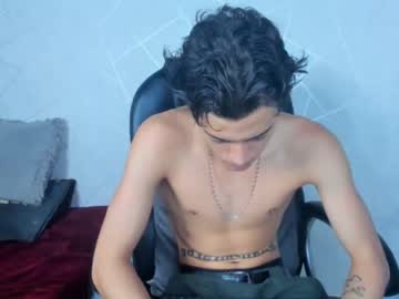 [13-04-24] johan_parker show with toys from Chaturbate