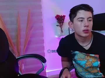 [23-03-23] harry_and_violet webcam show from Chaturbate.com