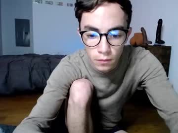 [23-12-22] charlie_buckett chaturbate show with toys