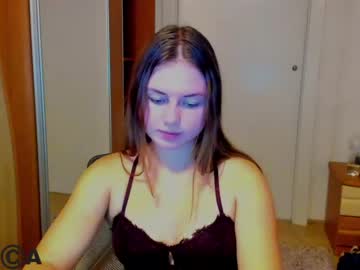 [03-09-22] fionaroladin cam show