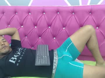[17-11-22] tayler_big public webcam from Chaturbate
