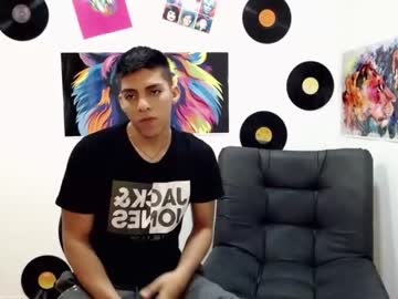 [03-10-22] sebas_028 record premium show from Chaturbate