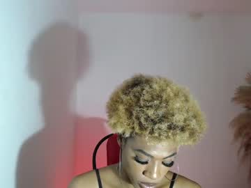 [01-07-23] sexyluisa_ts private from Chaturbate