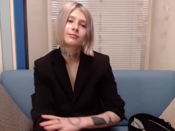 [18-08-22] julles_tat premium show video from Chaturbate.com