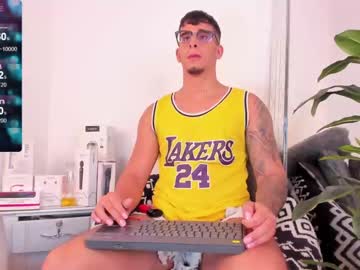 [10-04-24] camilo_ospina_ record show with toys from Chaturbate.com