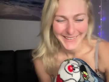 [19-10-22] wet_scarlett72 private from Chaturbate