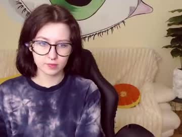 [05-04-23] jessiepowell_ public webcam video from Chaturbate.com