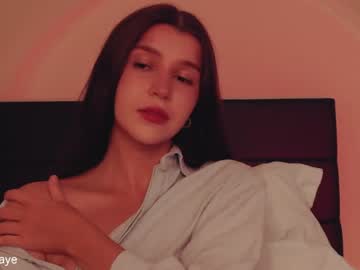 [05-05-23] maye_maye record video from Chaturbate