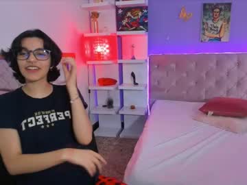 [19-02-23] kitty_rosse_ public webcam from Chaturbate