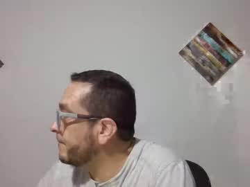 [13-08-23] julian_correa video with toys from Chaturbate.com