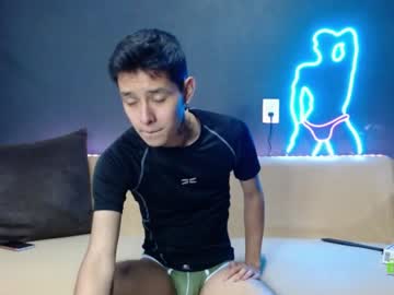 [30-12-22] dylan_lv record public show from Chaturbate