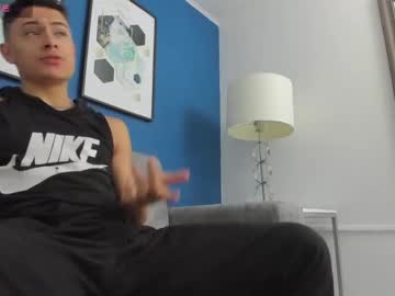 [05-06-24] rick_wild video with dildo from Chaturbate.com