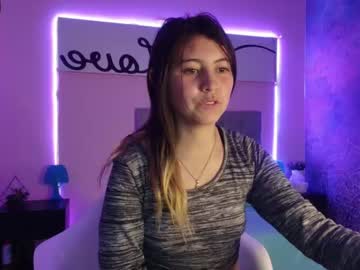 [15-04-22] amapola_queens chaturbate toying