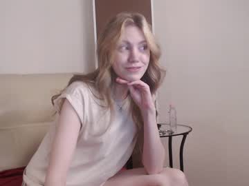 [14-01-23] galadriel_nyx public show from Chaturbate