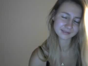 [13-10-23] beauty_shy_cute public show from Chaturbate