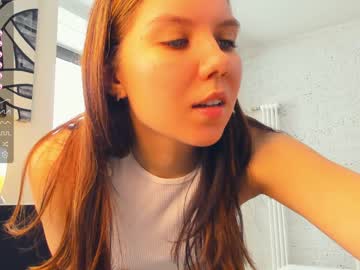[27-03-24] dollygaler public webcam from Chaturbate