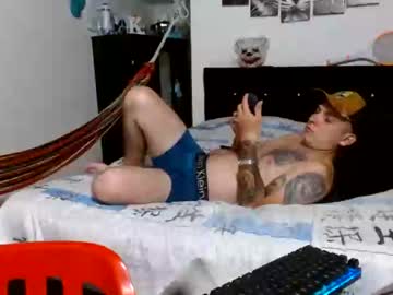 [24-10-23] kmauricio record cam show from Chaturbate