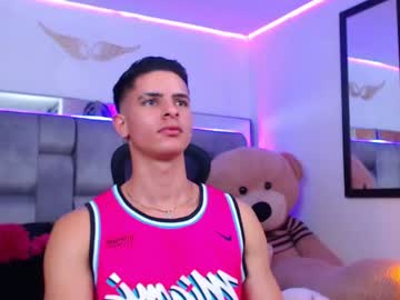 [22-01-22] jack_biigcock cam show from Chaturbate