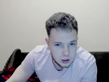 [28-11-22] john_swick public webcam from Chaturbate.com