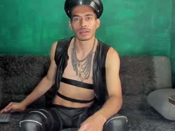[06-07-23] julio_jackson show with toys from Chaturbate.com