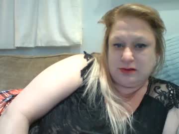 [21-08-22] bbw_glitter_kitten blowjob video from Chaturbate