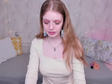 [08-03-24] polly___cutie public show video from Chaturbate.com