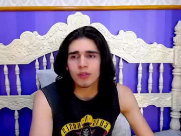 [04-06-22] paul_vicentt record webcam show