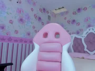 [13-04-23] alanah_25 record private show