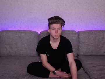 [16-04-22] myles_fox private XXX video from Chaturbate