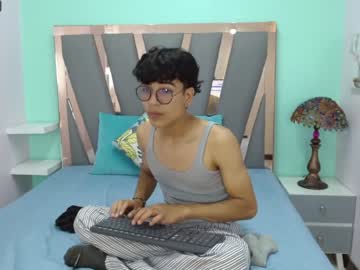 [26-09-23] zack_ryders public show video from Chaturbate
