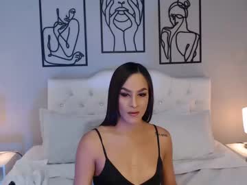 [17-04-24] kristelzafiro_cg public show video from Chaturbate.com