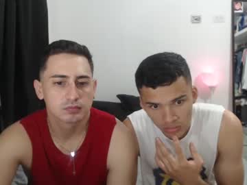 [25-10-22] two2boys public show video from Chaturbate