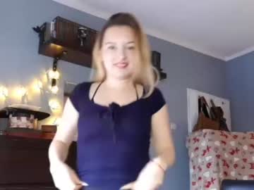 [16-12-22] playvicky record public show from Chaturbate.com