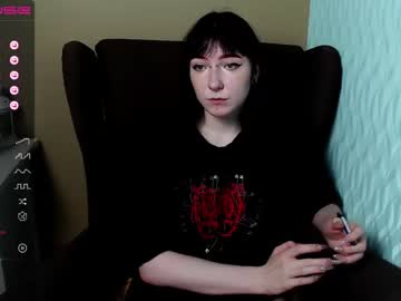 [25-06-22] kirachann public show video from Chaturbate