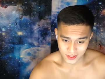 [27-07-22] kingasianmoreno04 chaturbate public show