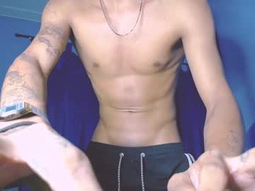 [19-11-22] maxdaniells record webcam video from Chaturbate